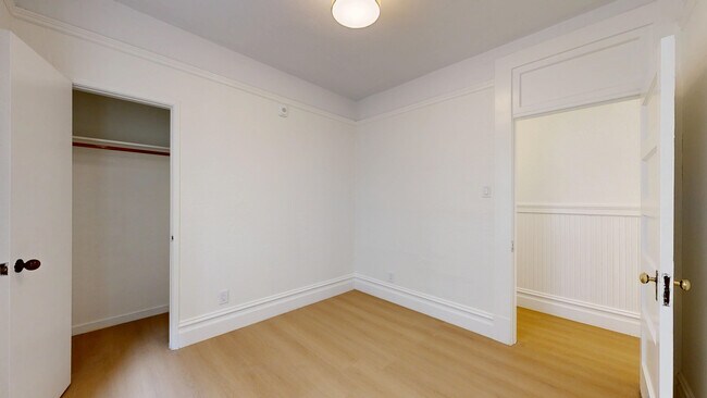 Foto del edificio - 1659 Grant Ave