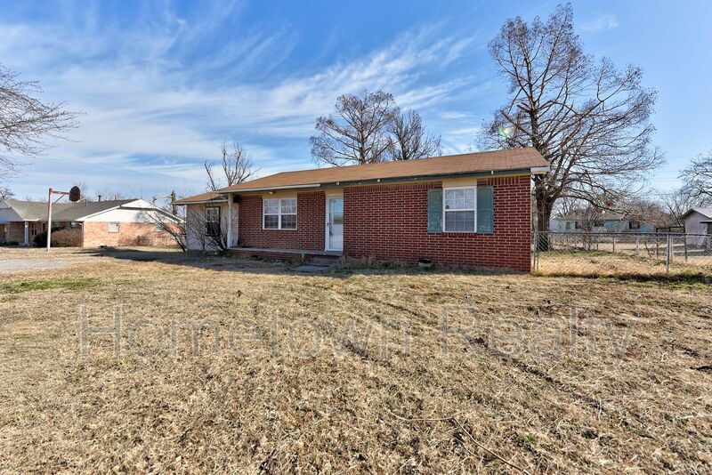 Foto principal - 3058 Muzzy St