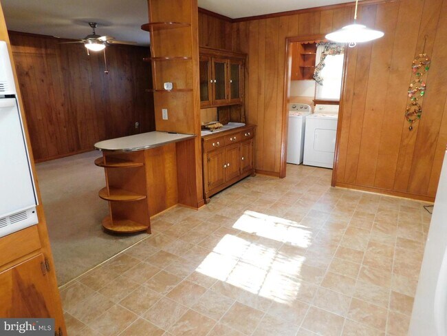 Foto del edificio - 10519 Dahlgren Rd