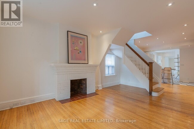 Building Photo - 685 Euclid Ave