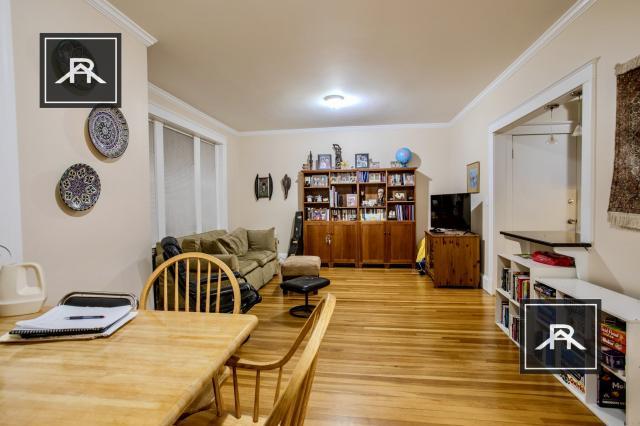 Foto del edificio - 4 bedroom in Brookline MA 02446