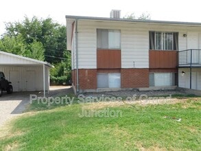 Building Photo - 2857 Elm Cir
