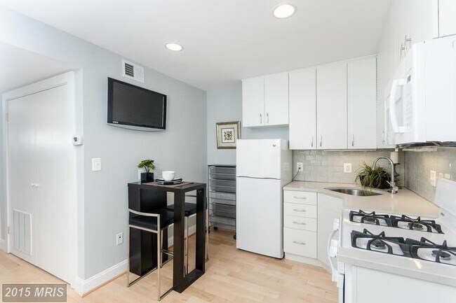 Photo - D-165 SE Apartment