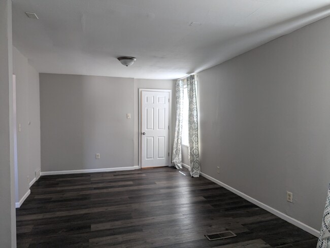 Building Photo - 1127 22nd Ave