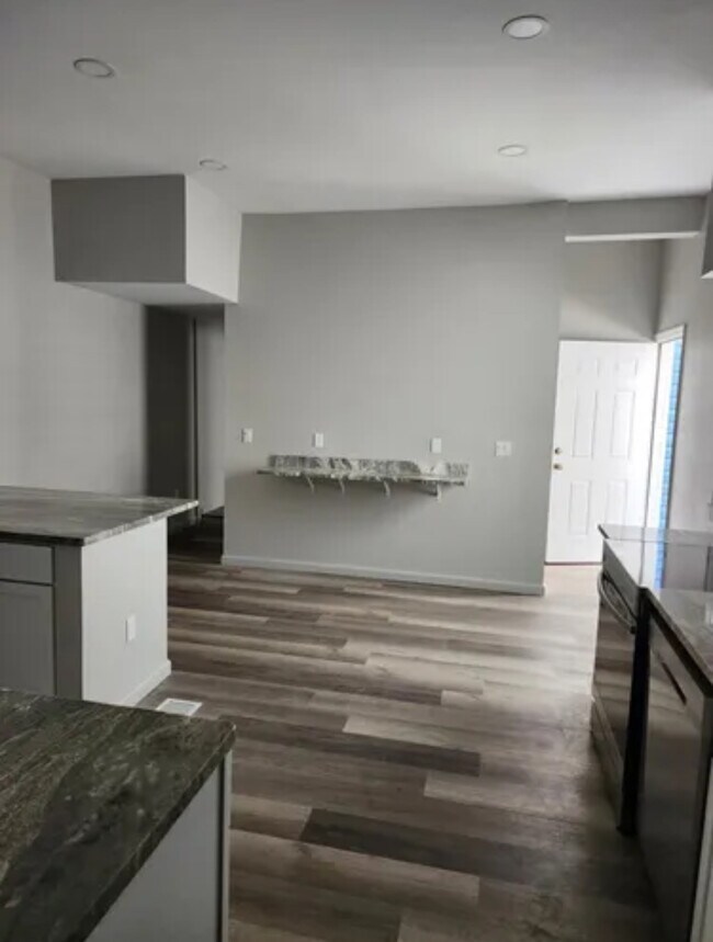 Foto del edificio - 316 Klotter Ave