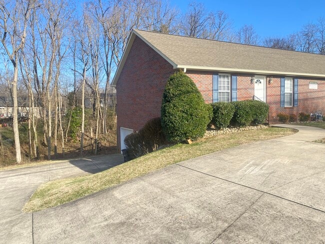 Foto del edificio - 220 4th Ave