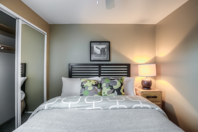 Building Photo - Parkside Apartments