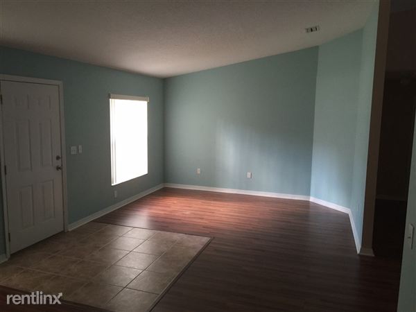 Building Photo - 34 Raemoor Dr