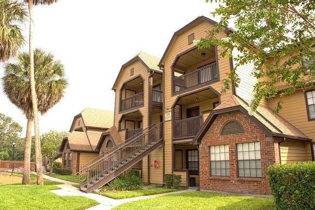 1/1 3rd Floor with private balcony in gate... - 1/1 3rd Floor with private balcony in gate... Apartment