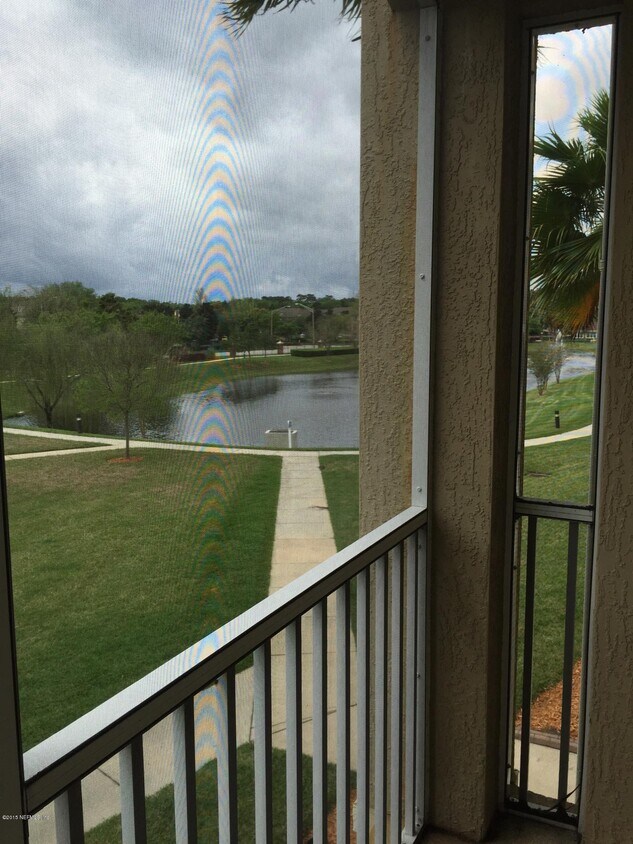 Foto principal - 7801 Point Meadows Dr