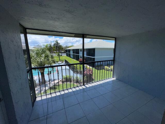Foto del edificio - 905 Southridge Rd