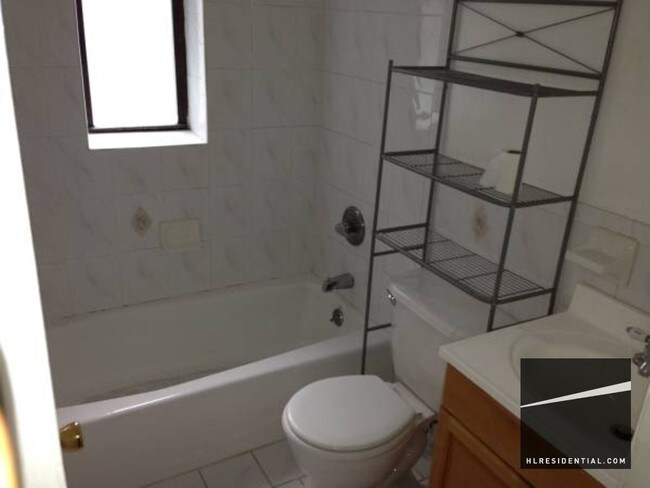 Building Photo - 4004 36th Ave