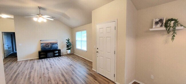 Foto del edificio - 528 Choctaw Gate Dr