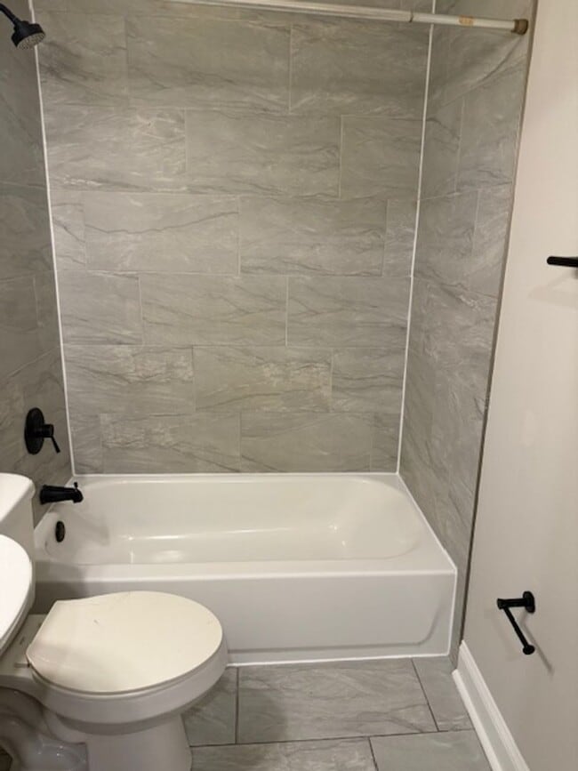 Building Photo - Highly Sought After City Neighborhood! Belair-Edison 2 Br/1 Ba Ready to go!