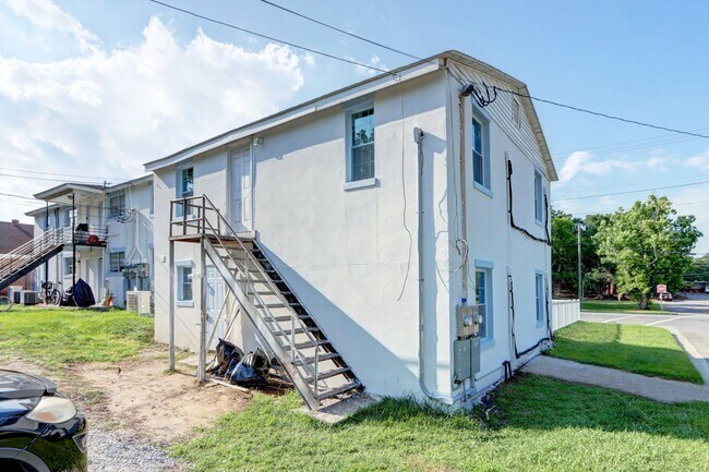 Foto del edificio - 803 Atlantic Ave