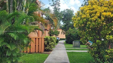 Building Photo - 7231 Miami Lakes Dr