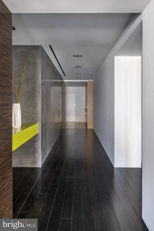 Foto del edificio - 2101 Connecticut Ave NW