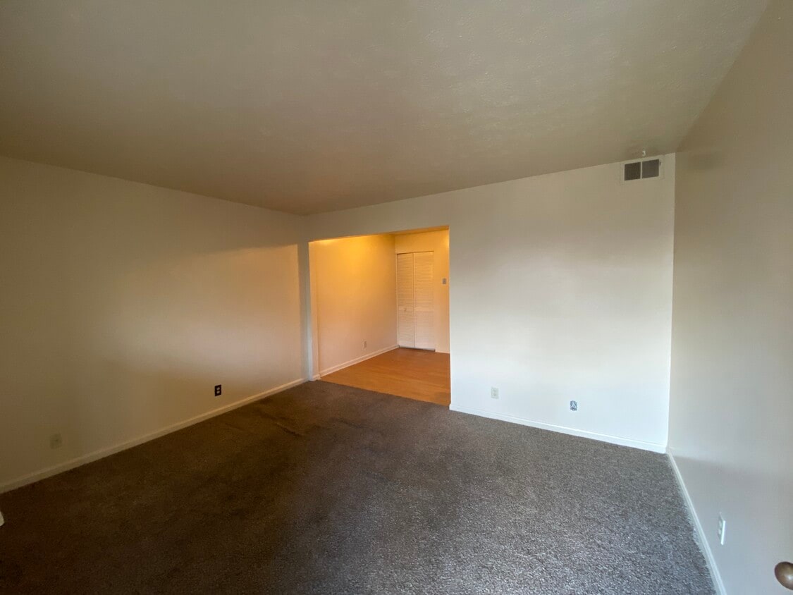 Primary Photo - 1218 Innis Ct