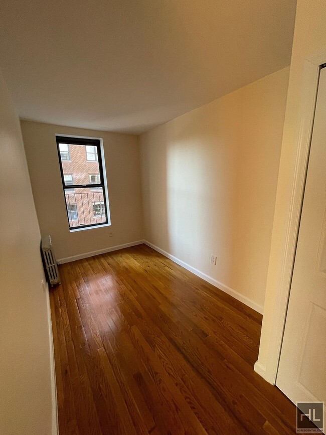 Building Photo - EAST 80 STREET