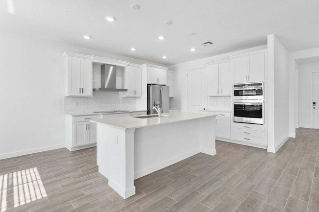 Building Photo - 6843 Cobia Cir