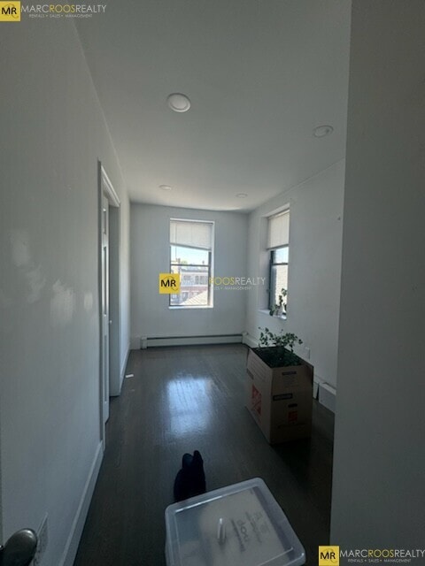 Building Photo - 55 Joy St