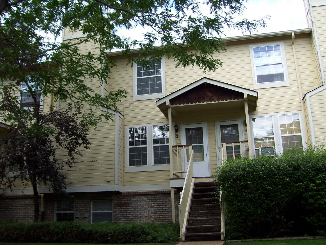 3200 Azalea Dr Unit F3, Fort Collins, CO 80526 Apartments in Fort