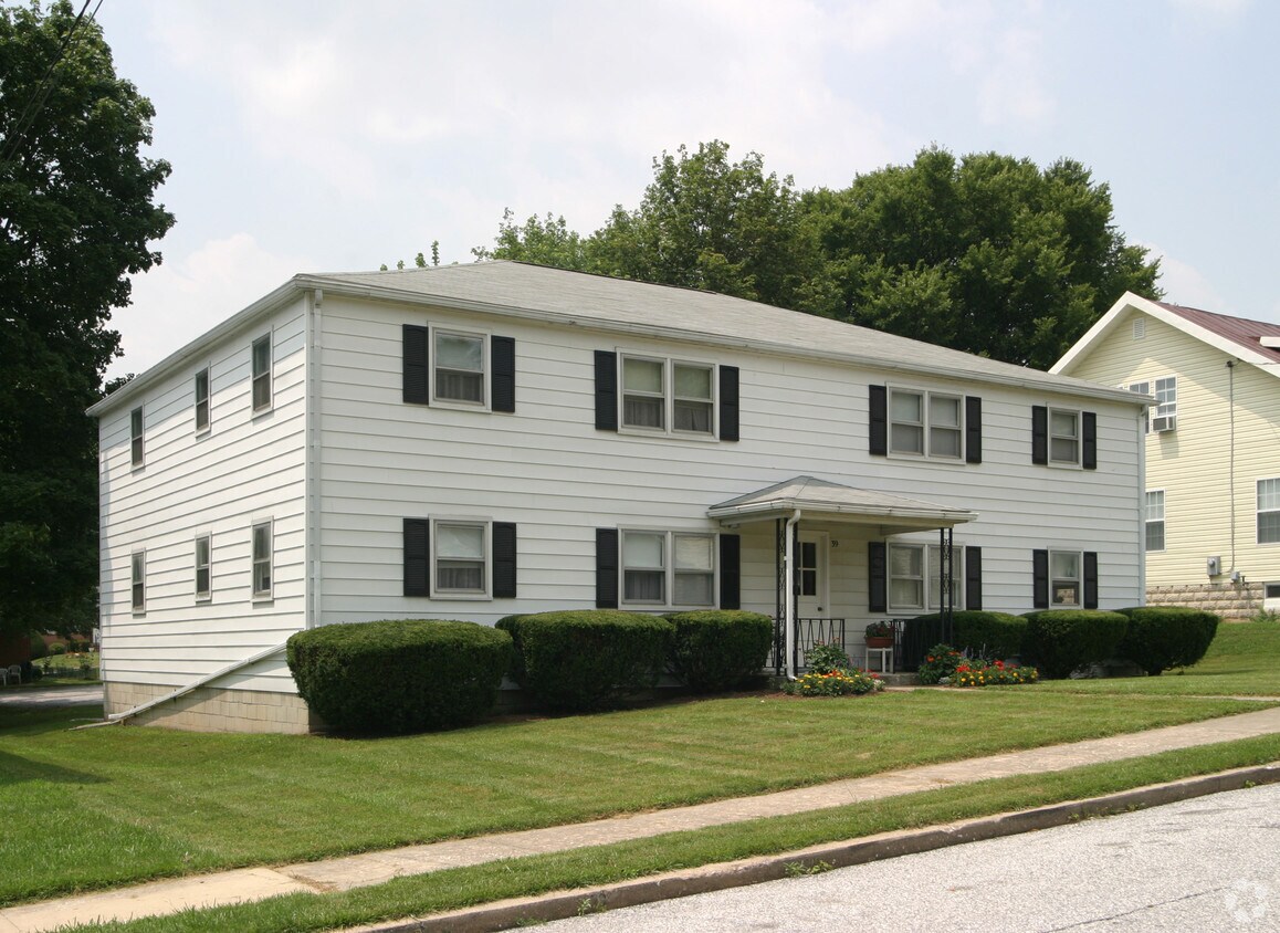 39 Westmoreland St, Westminster, MD 21157 Apartments in Westminster