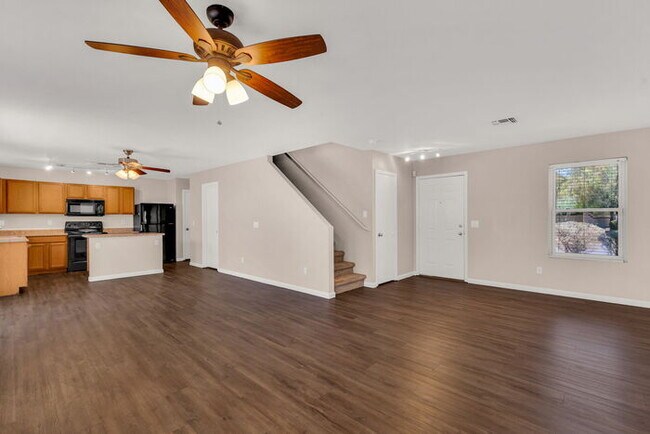 Building Photo - 8931 E Plata Ave