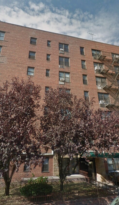 Primary Photo - 8646 Fort Hamilton Pkwy