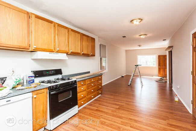 Foto del edificio - 4541 N Western Ave