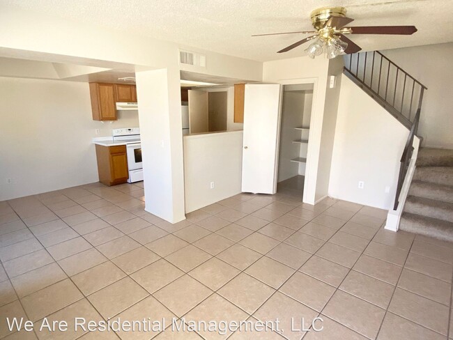 Foto del edificio - 2 br, 1.5 bath House - 4003 S. 44th St.