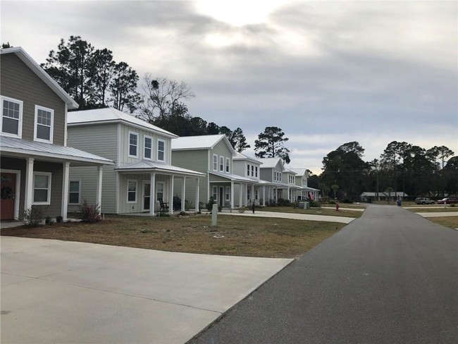 Building Photo - 171 Promenade Pl