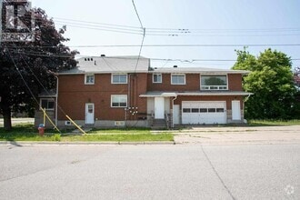Building Photo - 84 Wallace Terrace