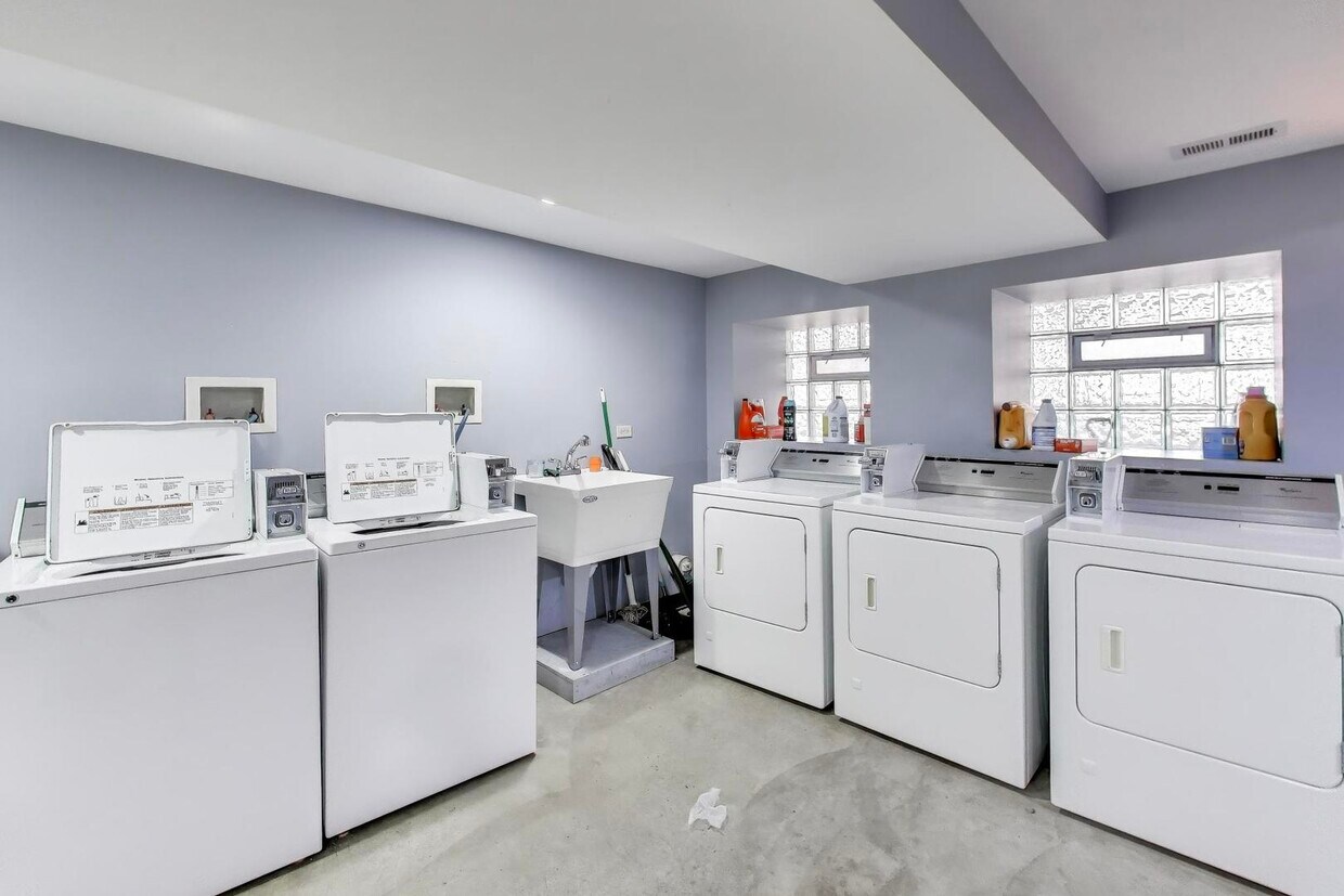 Foto del edificio - 1640 W Fargo Ave