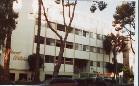 Building Photo - Almont Wilshire Apartments