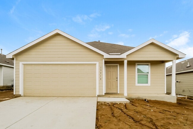 Building Photo - 13910 Reservoir Dr