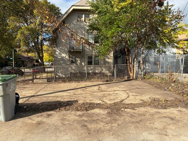 Back of House - 3700 N 15th St