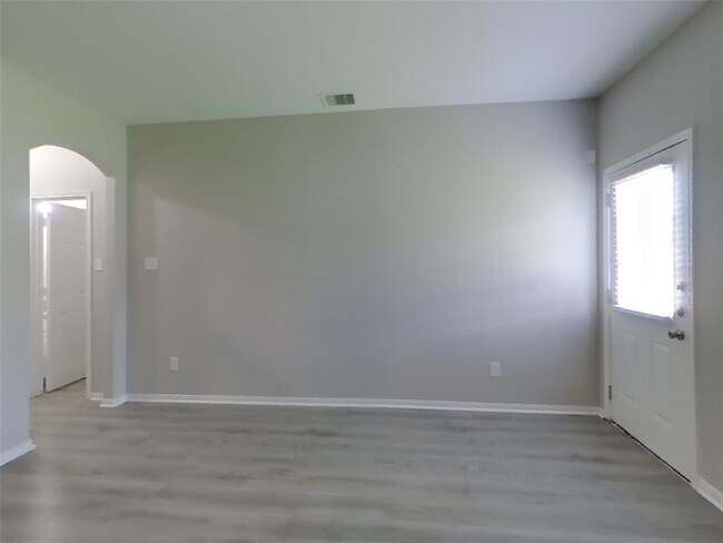 Foto del edificio - 12303 Kings Garden Ct