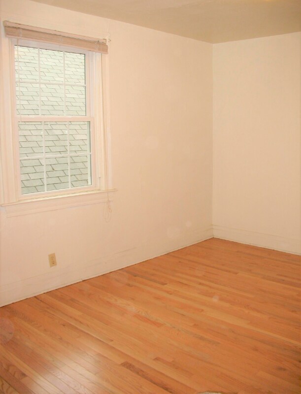 Foto del edificio - 5706 Darlington Rd