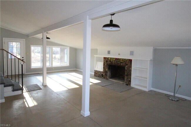 Foto del edificio - 13361 S Portage St