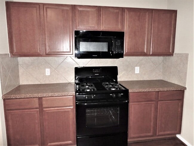 Building Photo - 3518 Zephyr Glen Way