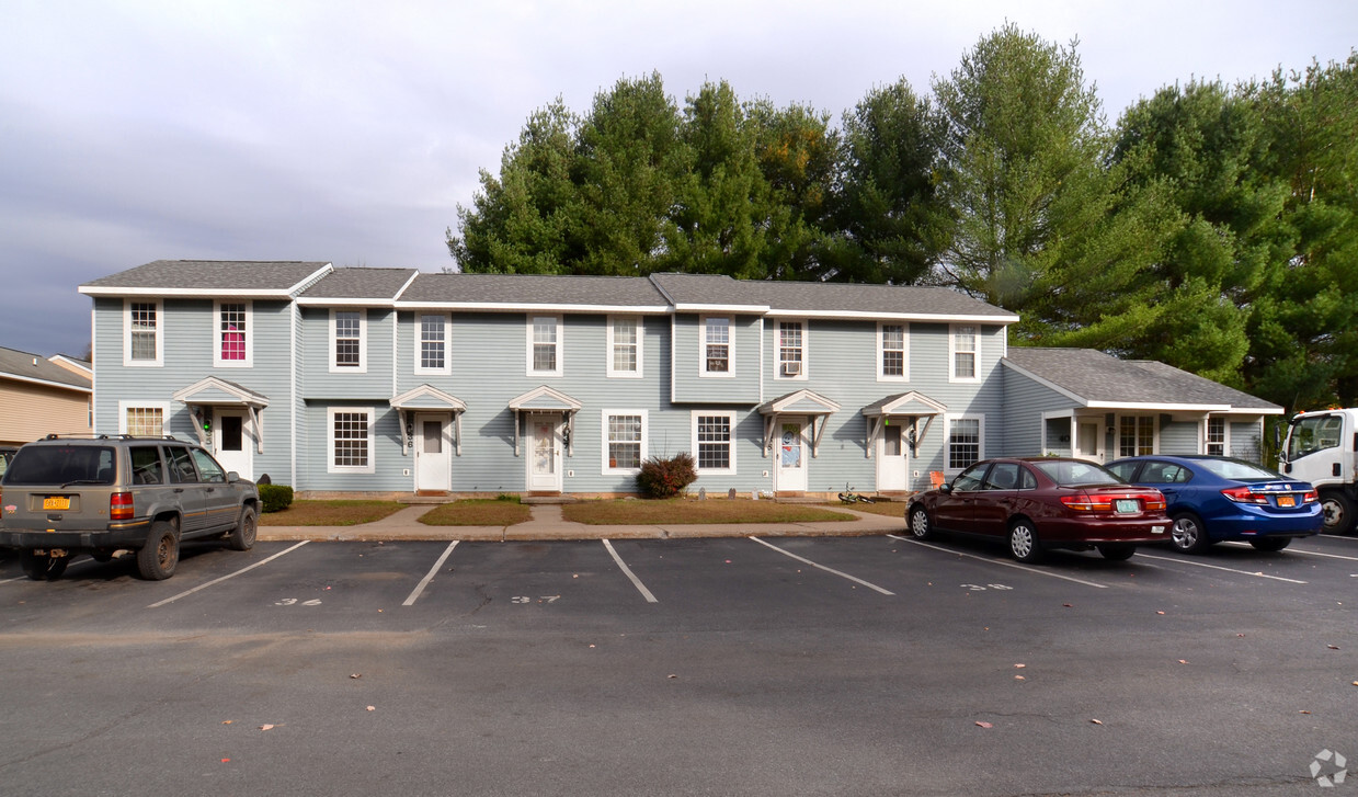 Primary Photo - Fort Edward Village Apartments