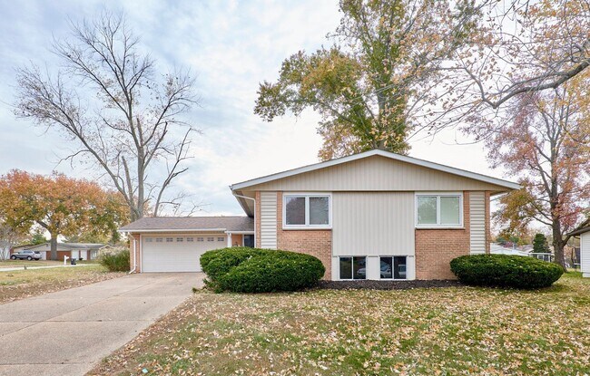 Foto del edificio - 5134 Red Cedar Ct