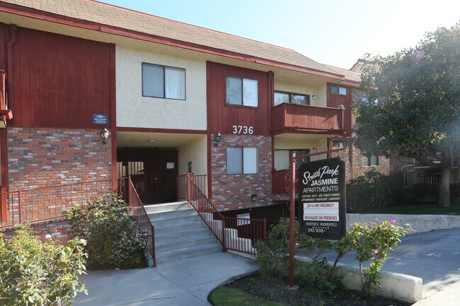 3.736 Jasmine Ave - 3736 Jasmine Ave