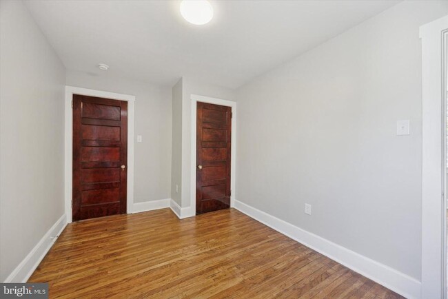 Building Photo - 241 Haverford Ave