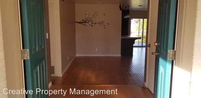 Building Photo - 4 br, 2 bath House - 349 Mountain View Drive