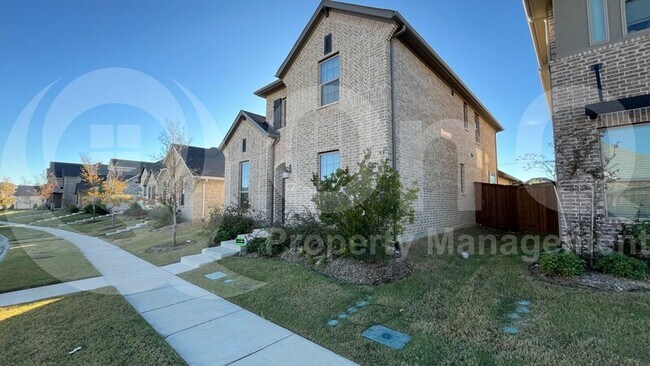 Foto del edificio - 8305 Pne Is Wy