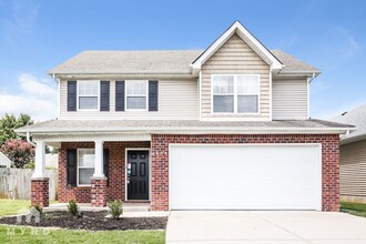 Building Photo - 1634 Beaconcrest Cir