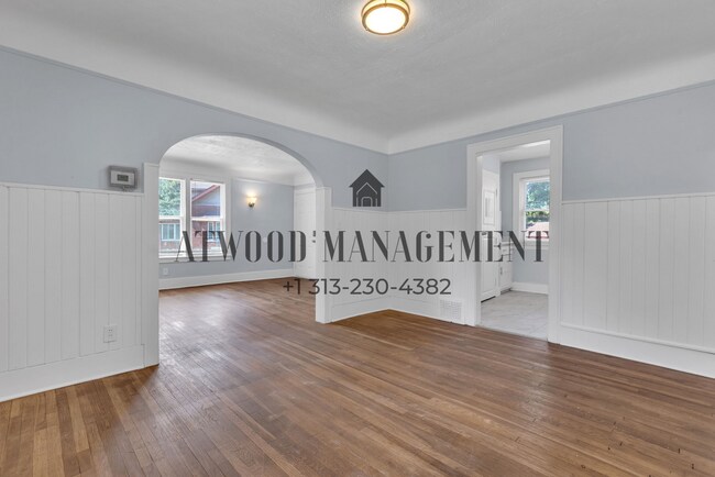 Foto del edificio - 17815 McIntyre St