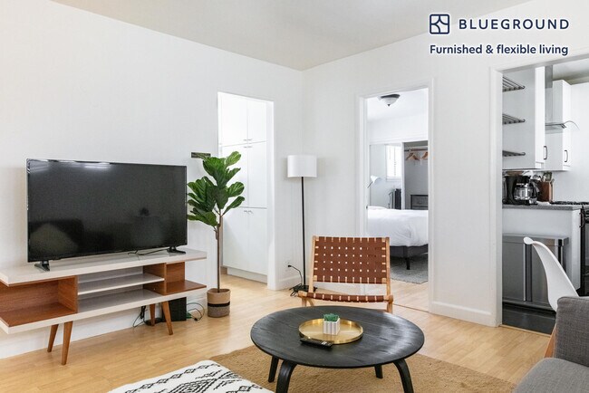 Foto del edificio - 3503 W Alameda Ave